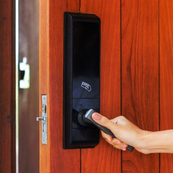 Darrell's Locksmith logo